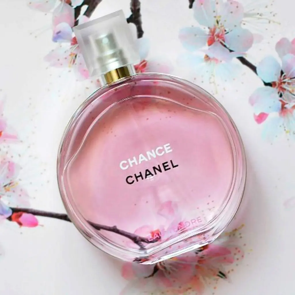 Frasco de Chance Eau Tendre de Chanel, EDP floral fresco femenino primaveral